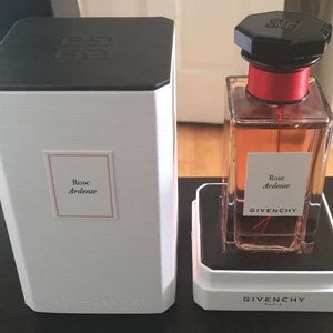 Givenchy L’Atelier Rose Ardente perfume